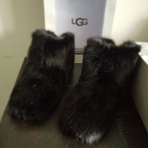 Ugg Amary Slippers